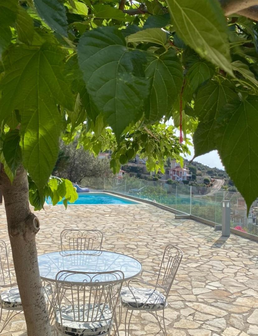 Apollo Romantic Sea View Villa Kiveri Luaran gambar
